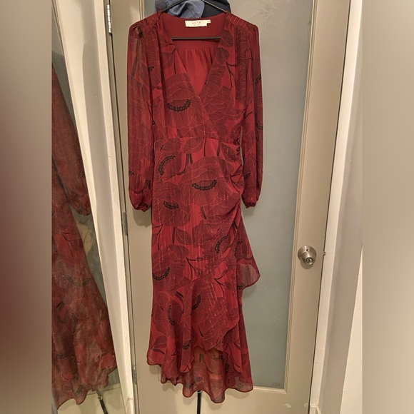 ASTR Side Cinched Mermaid Long Sleeve Dress size small - Picture 5 of 7